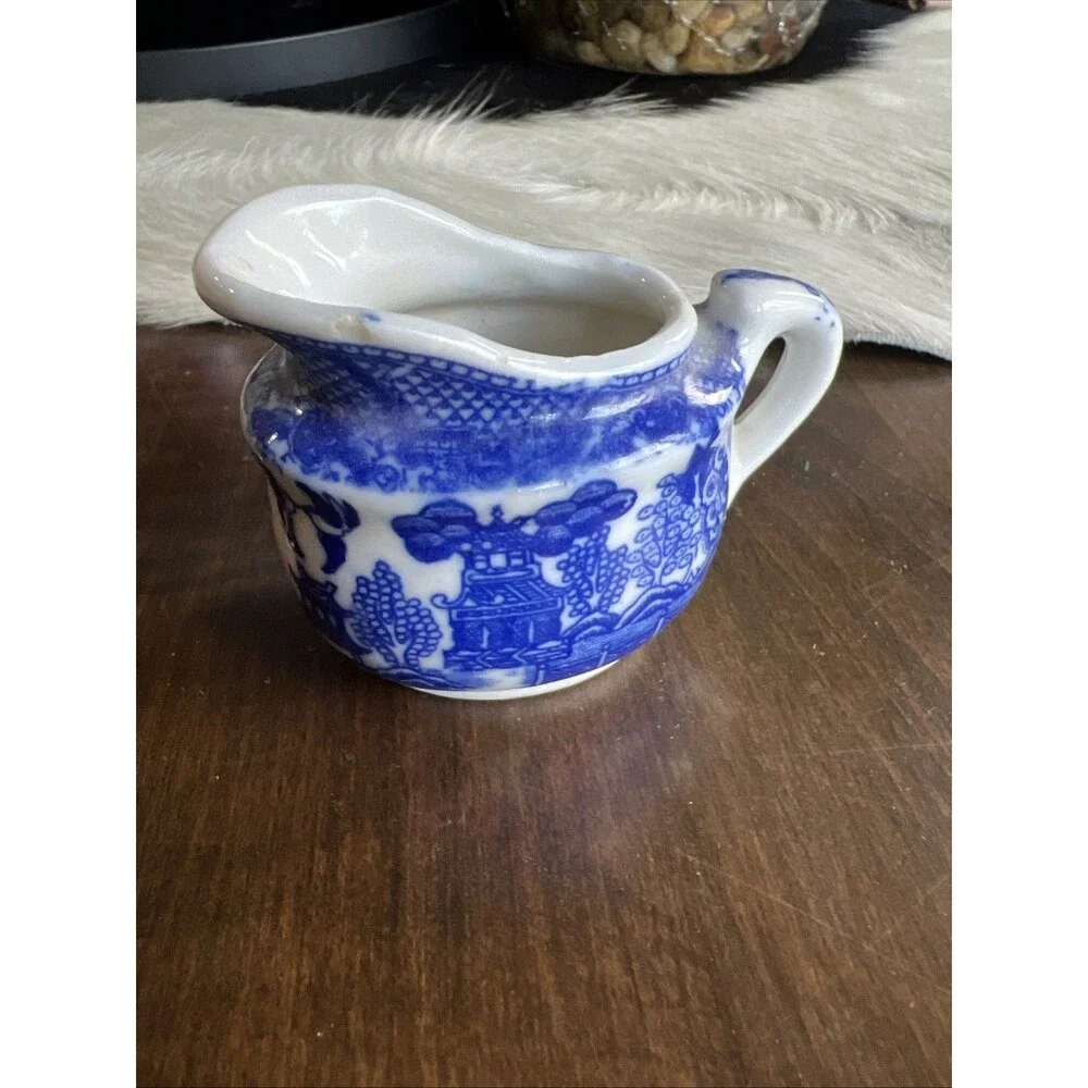 Vintage Blue Willow Creamer Pitcher Miniature Child Doll Made in Japan 2.5